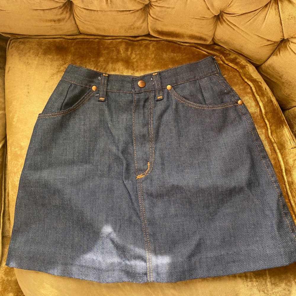 Wrangler mini jean skirt